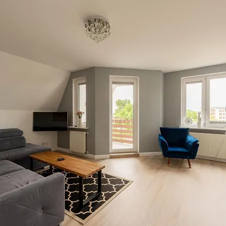 Comfortable, 2-level By The River كولوبرزيغ