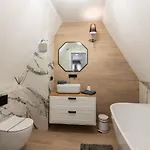 Comfortable, 2-level By The River *
