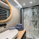 Comfortable, 2-level By The River 公寓 科沃布热格