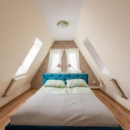 Lägenhet Comfortable, 2-level By The River Kołobrzeg