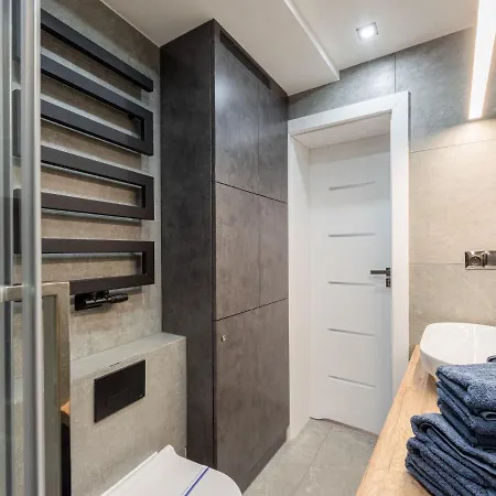 Luxurious Apartment, Apartment