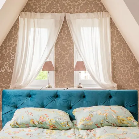 公寓 Comfortable, 2-level By The River *